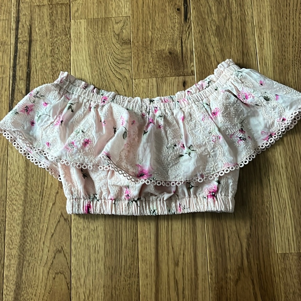 Forever 21 pink floral off the shoulder crop top size small